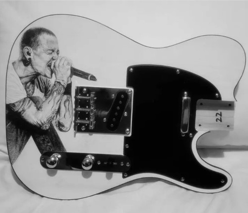 Custom Electric Guitar. Chester Bennington guitar. Fan Art Portrait. Linkin Park - Picture 5 of 7