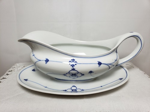 1904-1938 PM Bavaria Cobalt Blue Strawflower Pattern Gravy Boat With Drip Plate - Picture 2 of 10