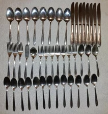 Queen's Fancy Silverplate 1962 INTERNATIONAL SILVERLot  44 Fork  Spoon Knives