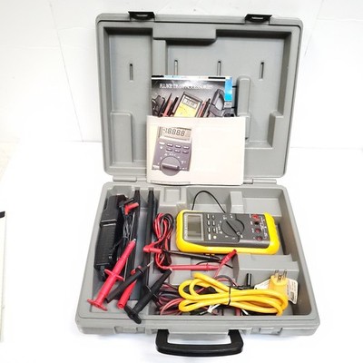 Fluke 87 True RMS Digital Multimeter with Test Leads