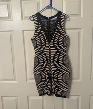 Sara Boo Women’s Black/White Geometric Knit Bodycon Dress Round Neck Short M