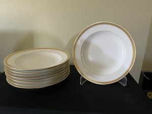 8 ANTIQUE HAVILAND ST GEORGE LARGE RIM SOUP BOWLS FORD CO NEW HAVEN 9 1/8"