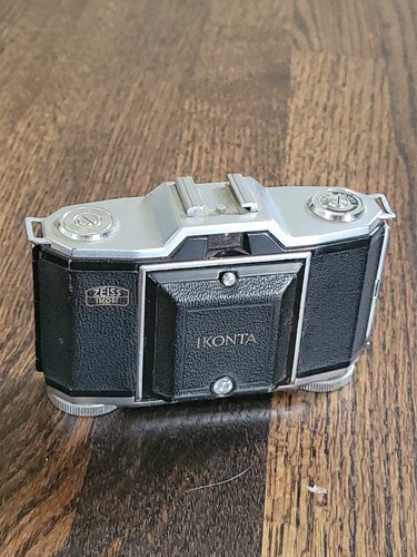 Zeiss Ikon Ikonta 522/24 Klappkamera Stuttgart Germany - siehe Bilder & lesen - Bild 2 von 13