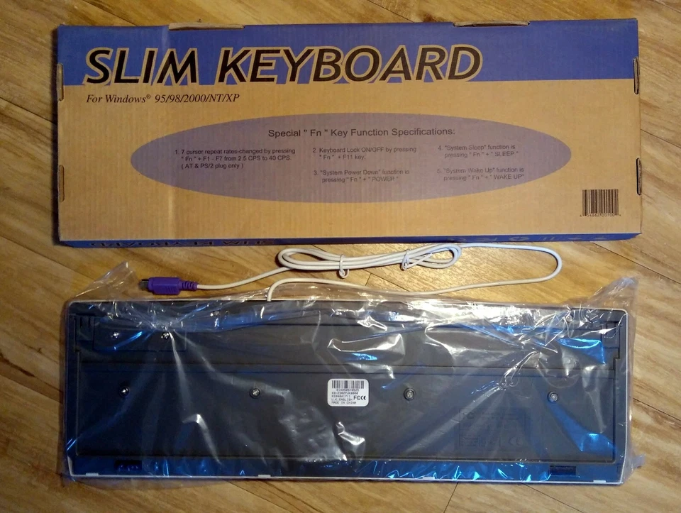 BEIGE PS/2 keyboard NEW IN ORIGINAL BOX - Image 2 of 3