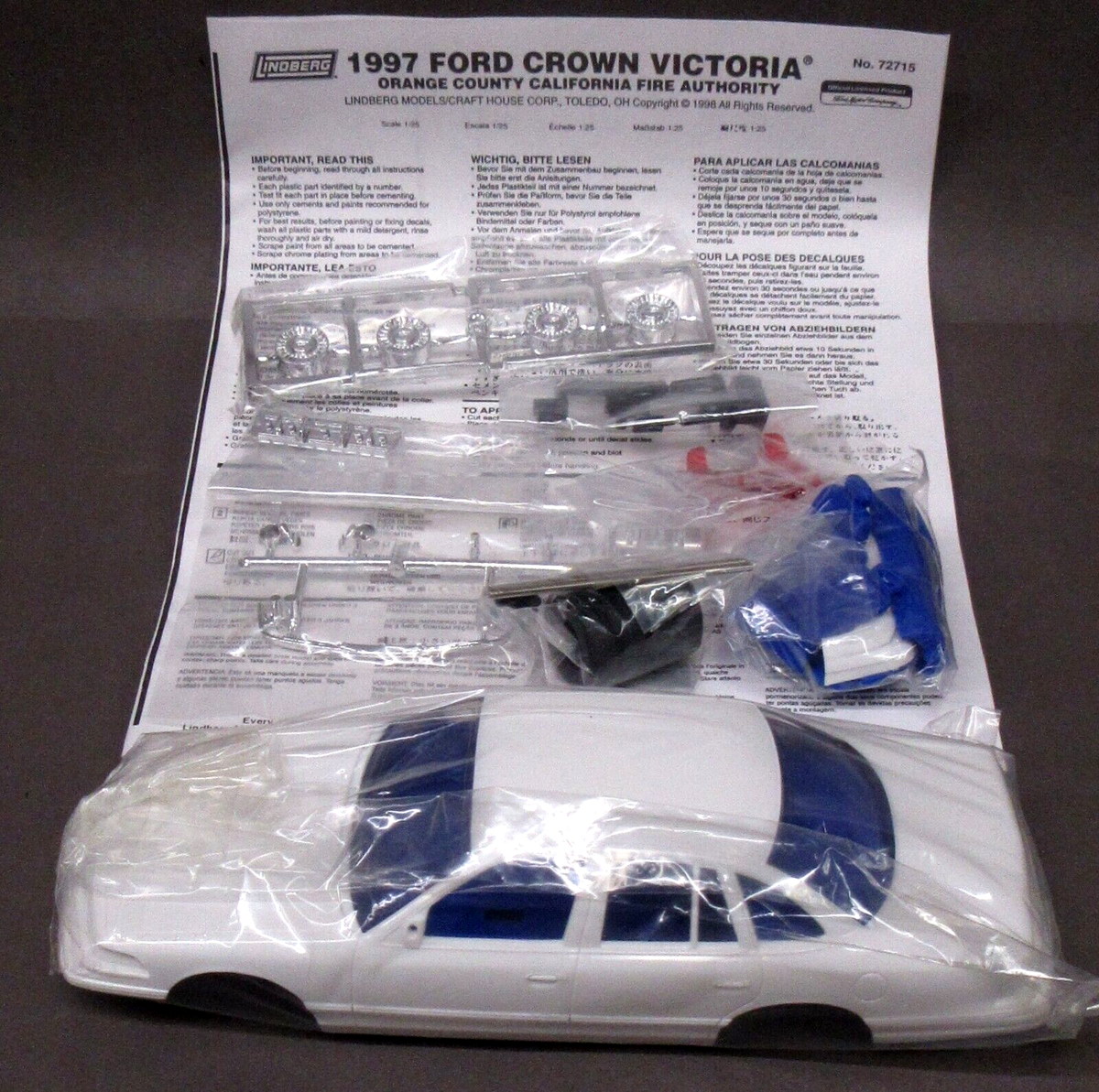 ドイツ自動車クラブ　ローランドラリーバッジ　1966年 1997 Lindberg 72715 CROWN VICTORIA ORANGE COUNTY FIRE 1/25 Model