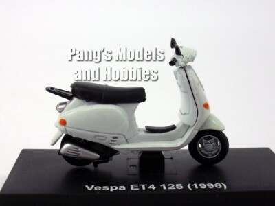 Vespa Et4 125 1996 Vespa ET4 125 (1996) Die Cast Model – Ajay's