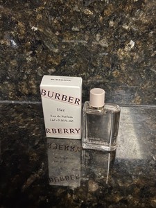 burberry her travel size