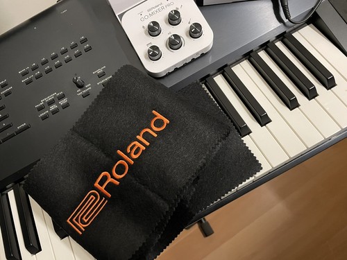 Roland Keyboard Piano Keys Cover Embroidered for Keyboards Grand Upright Pianos - Picture 7 of 8
