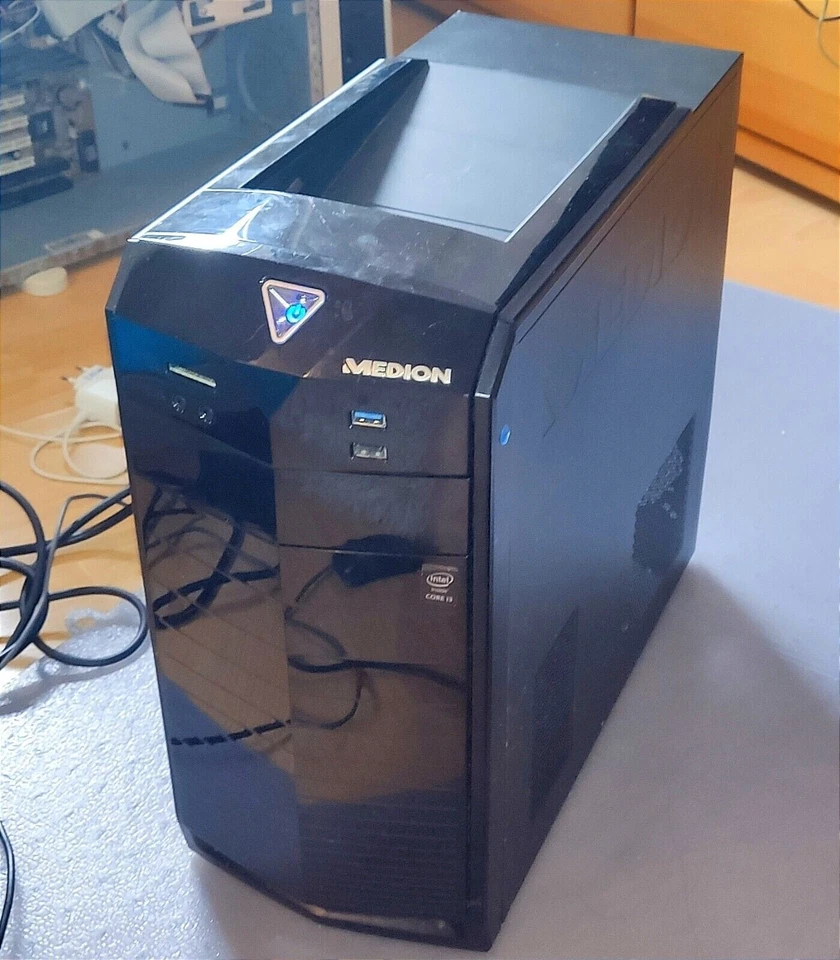 Medion MT 22 MT 8092N Core i3-4160 , 1 TB HDD , 16GB RAM , GTX750ti 2GB , Win10