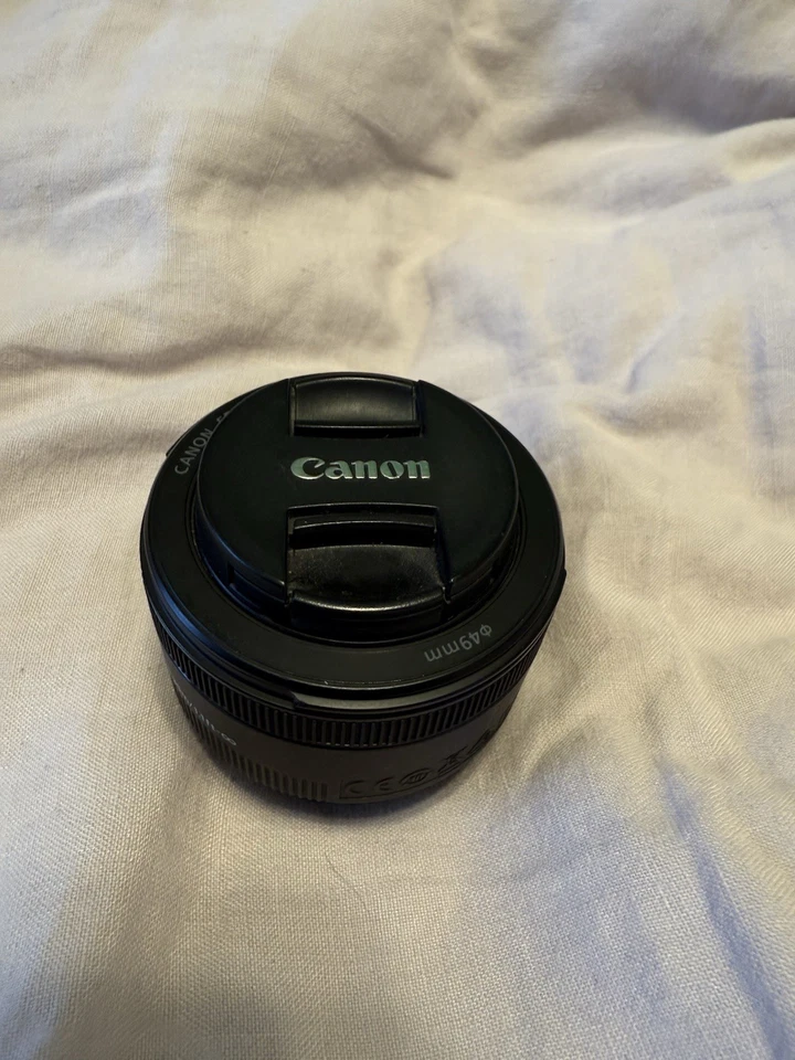 Canon Lens EF 50mm f/1.8 银色 — 第 2/4 张图片