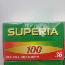 FUJI Fujifilm Fujicolor 100 ISO 36exp 35mm Color Film Superia