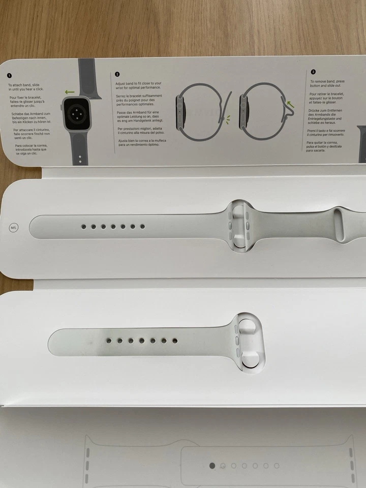 Apple Watch Series 8 Aluminum 45mm - GPS - Silber - Model A2771 - Sehr gut - Bild 2 von 4