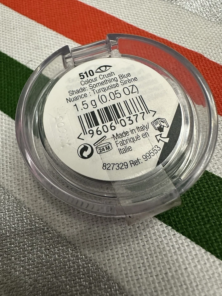 Палитра теней для век The Body Shop Colour Crush 510 Something Blue Италия 1,5 г - Изображение 4 из 4