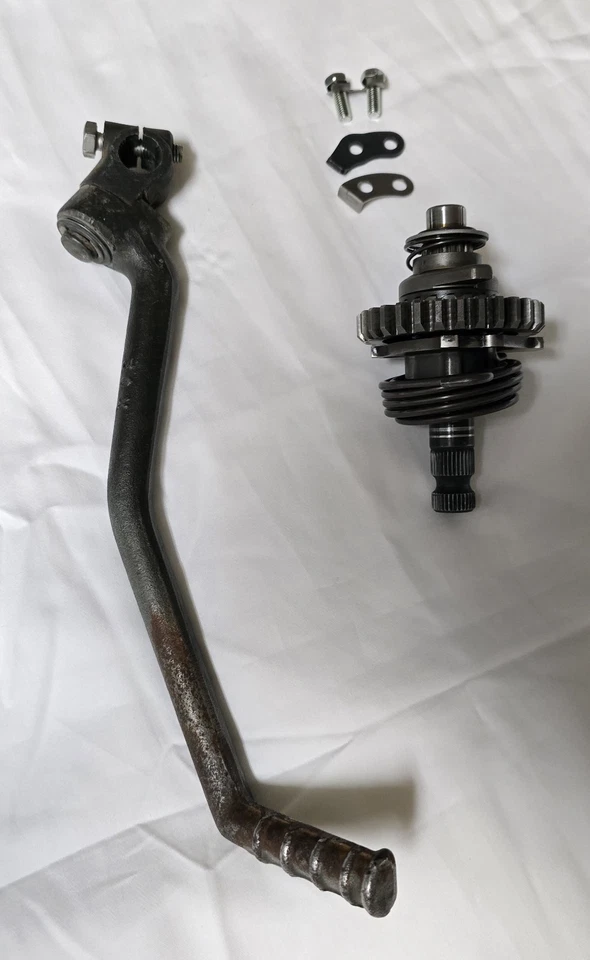 Conjunto de arranque Yamaha XT350 1991 fabricante de equipos originales arranque/eje/engranaje/resorte Foto 2 de 4