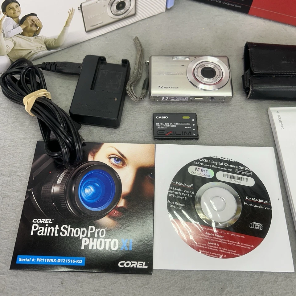 Casio Exilim EX-Z70 7.2MP Digital Compact Camera Silver Bundle Tested NO SD - Image 4 of 4