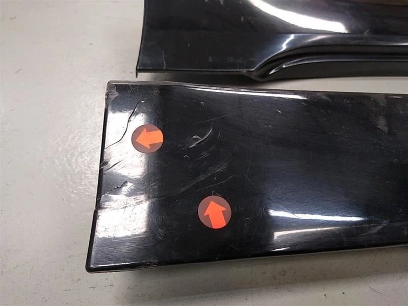 BMW 528i E60 2008 2009 2010 conjunto de pares de molduras de faldón de panel basculante (668 negro) Foto 4 de 4