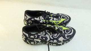 Mizuno Neo Accera Trailrunning Schuhe Gr 46 US 12 Vibram Megagrip Testschuh