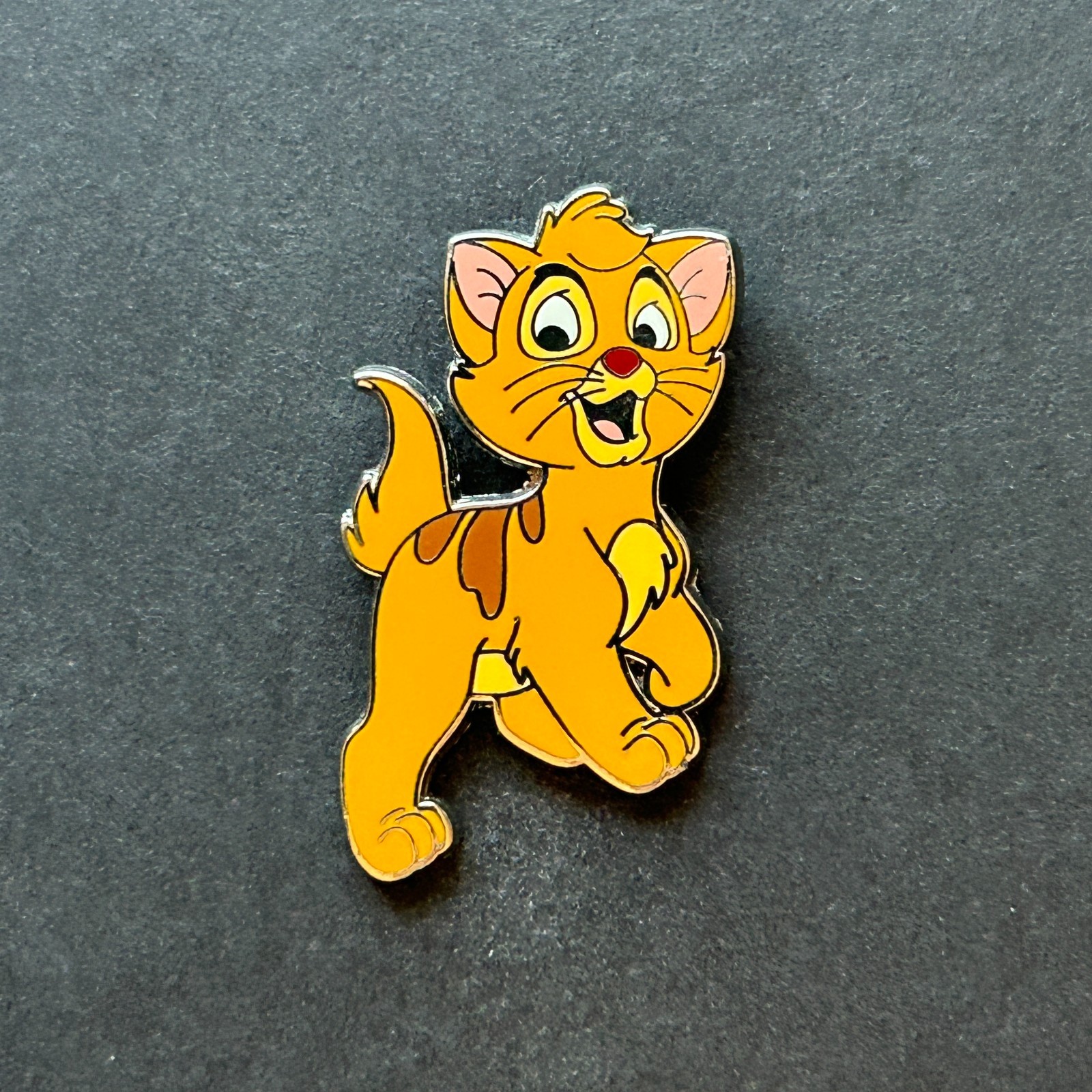 Oliver - Cats Booster Disney Pin 110461
