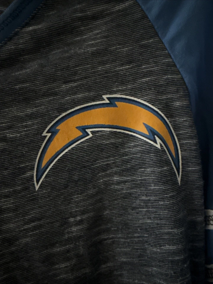 Camiseta de fútbol Chargers para mujer talla grande Foto 3 de 4