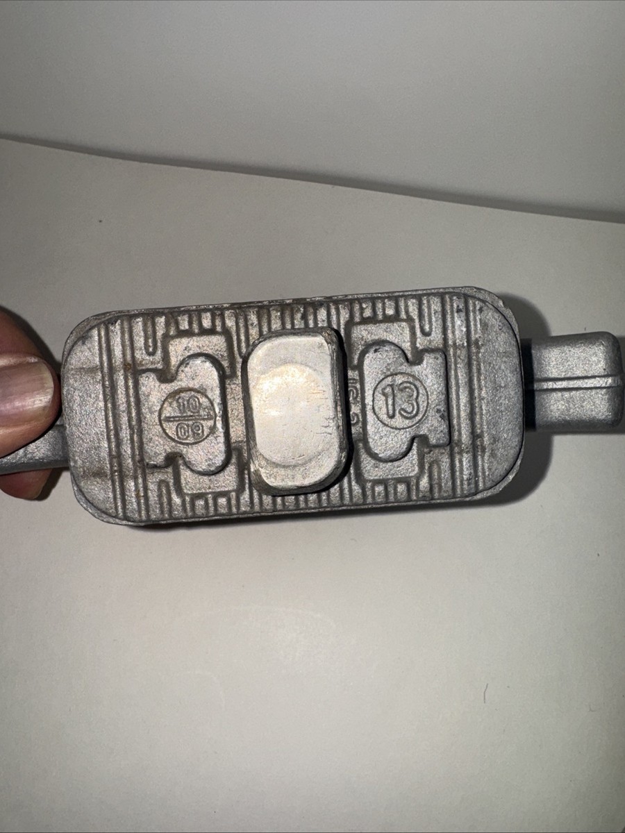Genuine Nissan Tie-Down Cleat (1-piece) 999T7-ZV00A for sale