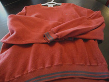 CHAMPION BURGANDY FLEECE SWEATSHIRT WITH NAVY TRIM IN SIZE XL