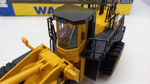 JOA265 Joal Komatsu WA900-3 Avance 2004 1/50, confezione lievemente usurata - Foto 6 di 8