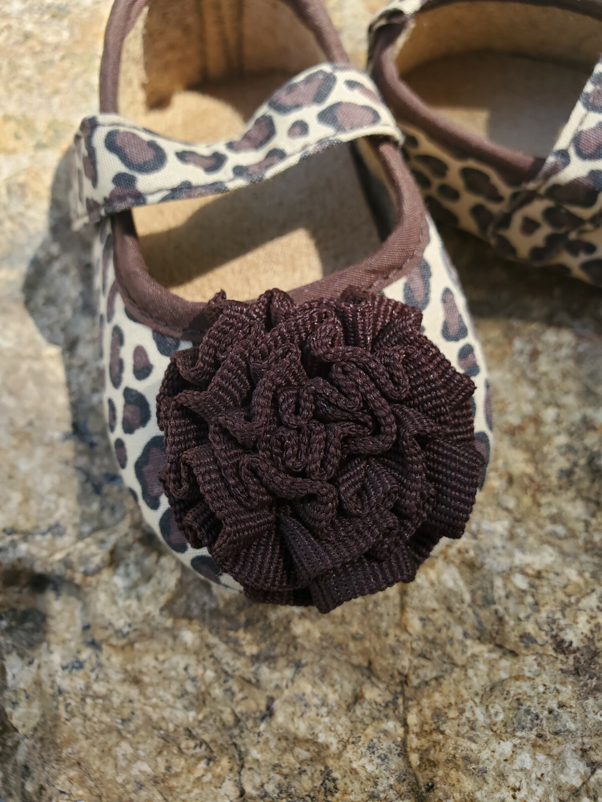 Newborn To Infant Baby Brown Giraffe Flower Shoes. Baby Girl Shoes Newborn 