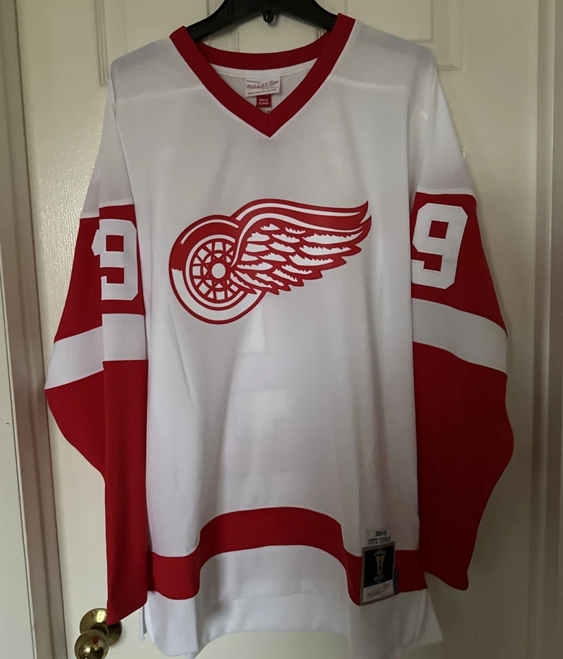 Camiseta deportiva de hockey Mitchell & Ness $200 para hombre 2XL Steve Yzerman Detroit Red Wings Foto 3 de 4