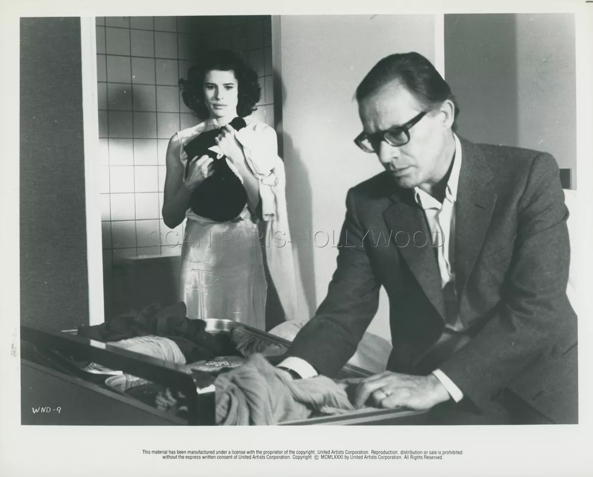 FANNY ARDANT VIVEMENT DIMANCHE 1983 VINTAGE PHOTO ORIGINAL 2