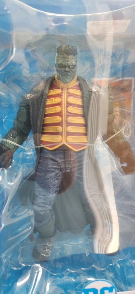 MEGA FIGURA DE FRANKENSTEIN - MCFARLANE DC MULTIVERSE MEGAFIGURA NUEVO Foto 2 de 4