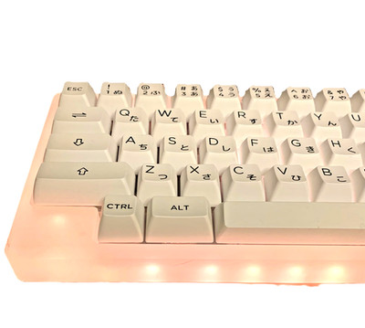 Akko ACR59 60% Mechanische Tastatur mit japanischen Kana Tastenkappen + USB Kabel.