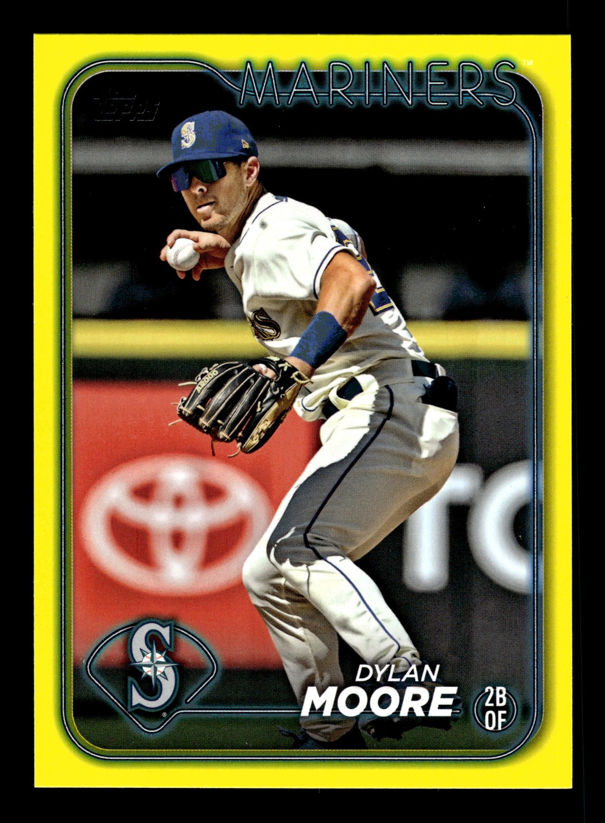 2024 Topps #441 Dylan Moore Yellow