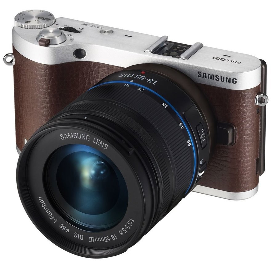 【中古】「非常に良い（無料延長保証）」Samsung 20mm NX パンケーキレンズ NXシリーズカメラ用。 Samsung NX300 20.3 MP Wi-Fi Mirrorless Digital Camera with 18-55mm