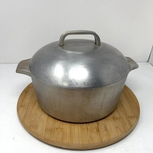 Wagner Ware Sidney Magnalite Dutch Oven 4248 P Stockpot Roaster 5 Qt.