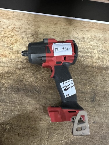 Milwaukee 2962-20 M18 Fuel 1/2" Mid-Torque Impact Wrench For Parts Or Repair