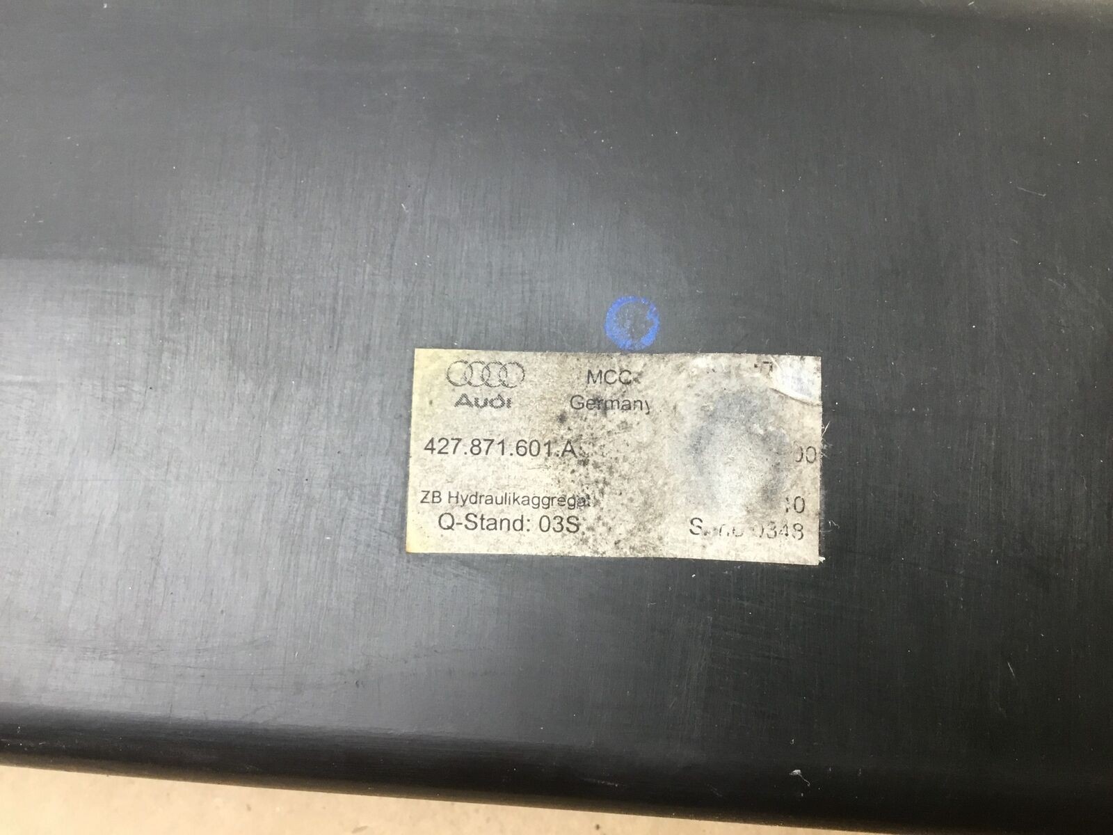 Audi R8 2011 Convertible Top Hydraulic Motor Pump Box Cover Lid Trim 08-12 ; :A