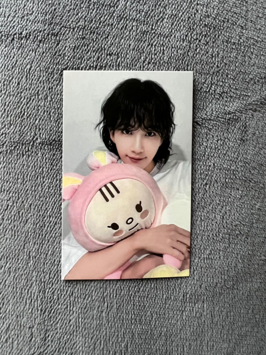 SEVENTEEN JEONGHAN Artist Made Collection PLUFFY TORAM & BLANKET