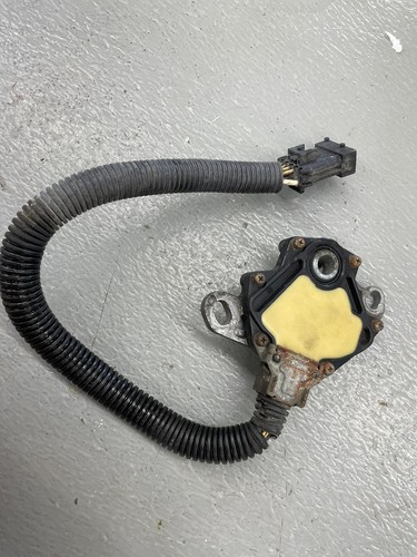 OEM 1999 SAAB 9-5 automatic transmission neutral safety switch 99 4114062 - Picture 12 of 18