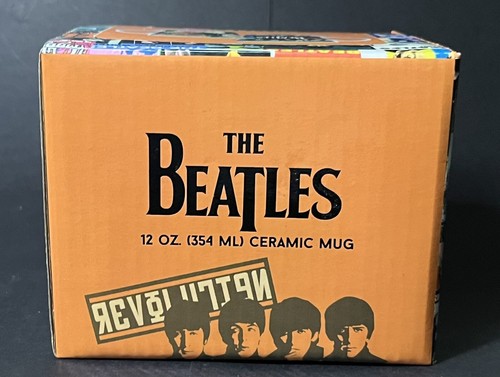New 2016 The Beatles Apple Corp Vandor Album Collage Ceramic 12oz Coffee Mug - Picture 12 of 13