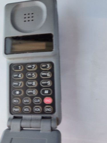 Teléfono Motorola Dynasty Flip 52119 Original (No incluye accesorios) - Imagen 5 de 14