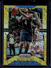 2019-20 Panini Prizm Elfrid Payton Prizm Premium Gold Shimmer #/10 Knicks