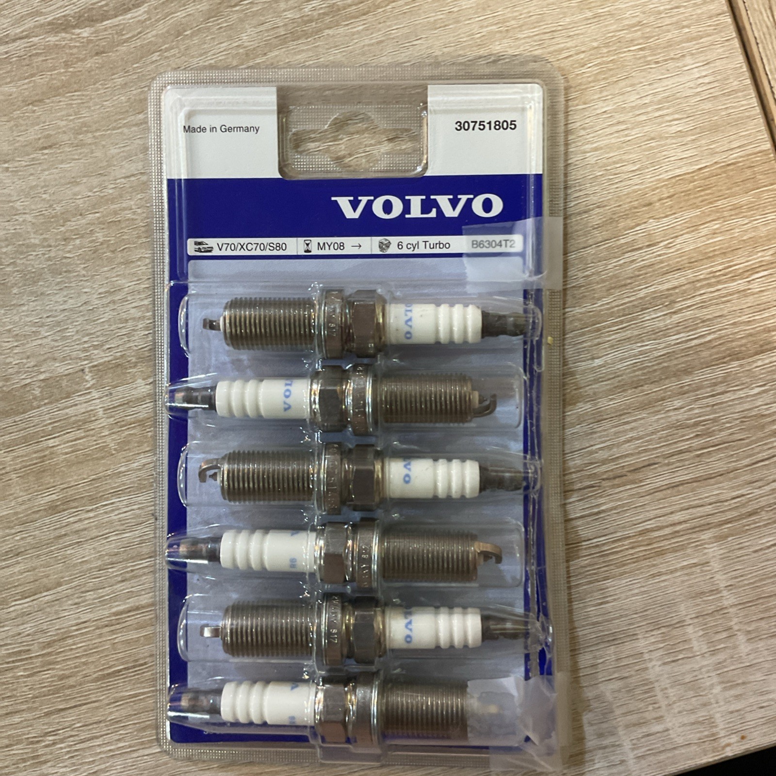 Genuine Volvo Spark Plugs Part Number 307518056 Cylinder Turbo Models