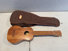 Vintage Kamaka Ukulele Koa Wood Gold Label 1950's Hawaii With Soft Case