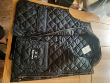 Image of Mens Barbour Lowerdale Black Gilet Size XL Brand New with Tags Free Postage