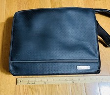 BOSE SoundDock Speaker Bag Genuine Black Portable Travel Bag Carry Case  Strap