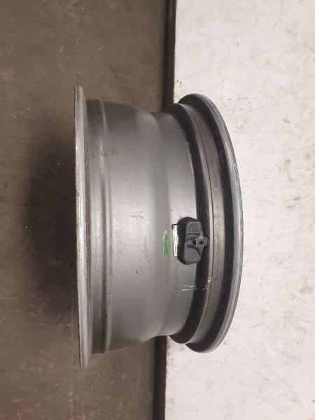 Wheel 17x7 Alloy 10 Spoke Fits 08-15 SCION XB - Image 3 of 4