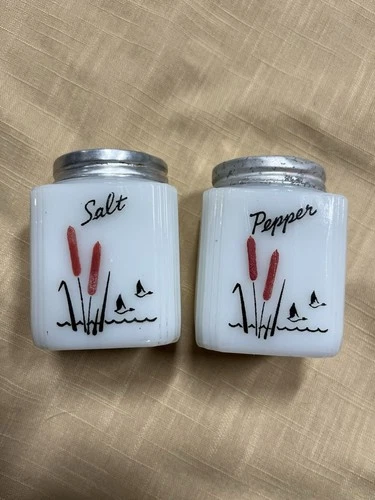 McKee Tipp City Milk Glass Cattail Design Shakers Salt And Pepper