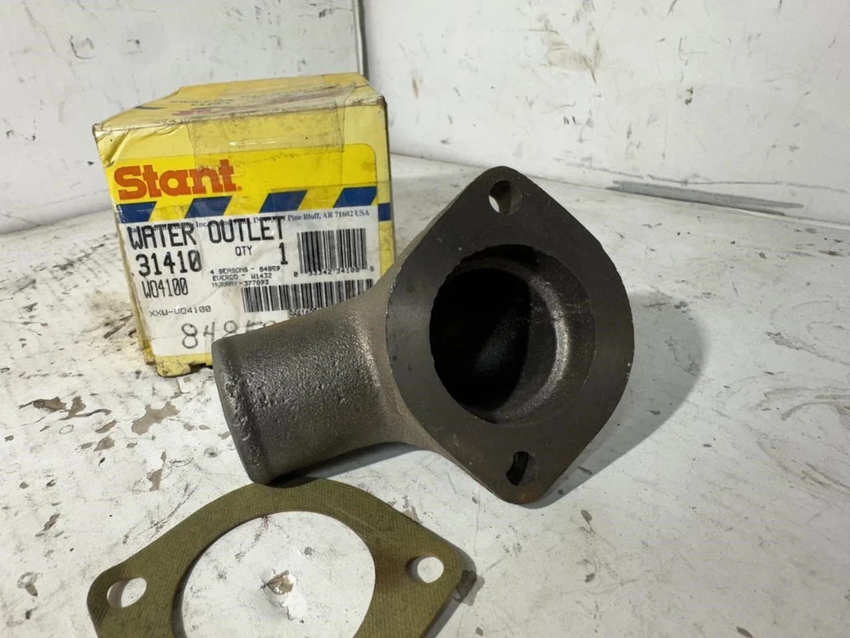  Toma de agua Four Seasons Stant 84859 para motores Ford V8 1968-1978 460CI 429CI Foto 3 de 3