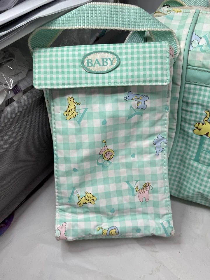 Bolsa de pañales vintage verde guinga baby boom letras animales pastel PVC vinilo toallita Foto 4 de 4