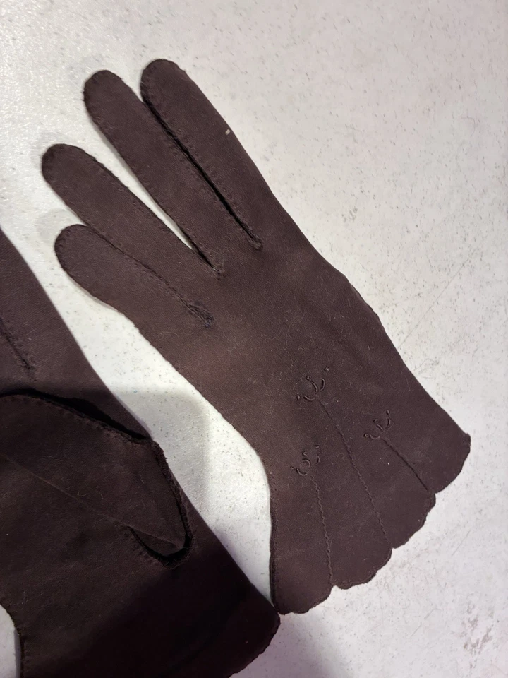 Lote de 2 luvas vintage Hansen década de 1950 8” marrom/bege noite/dia tamanho 7.0 - Imagem 3 de 4